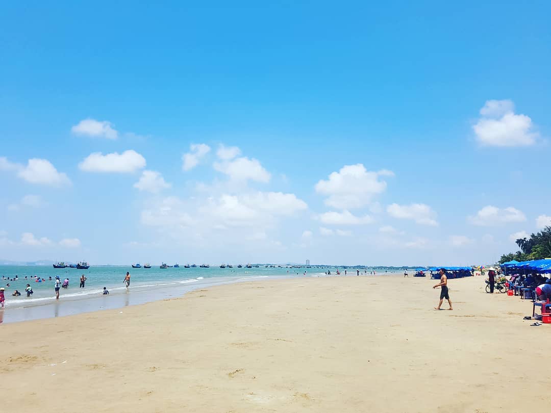 Bãi biển Long Hải