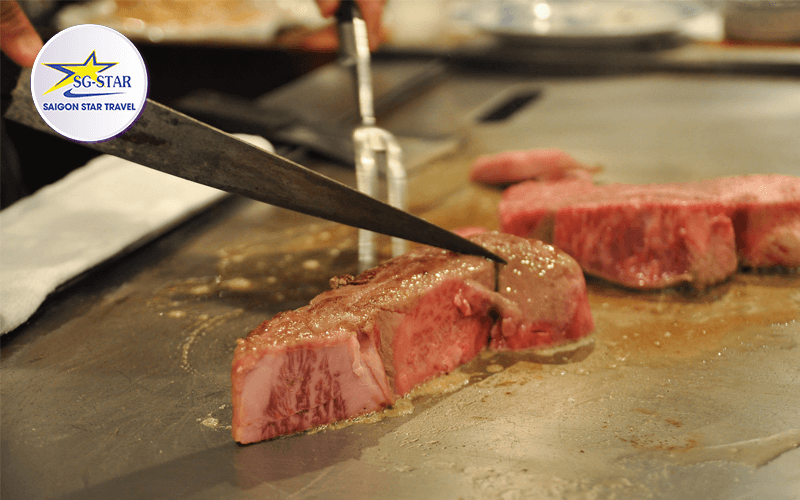 Thưởng thức thịt bò Kobe cao cấp