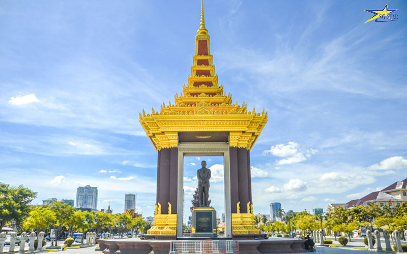 Đài tưởng niệm nhà vua Sihanouk- du lịch campuchia 4 ngày 3 đêm
