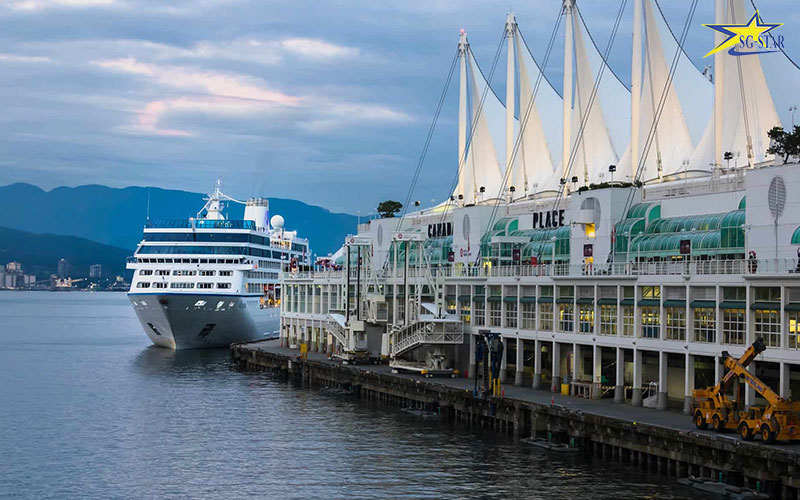 Bến du thuyền Canada Place- tour canada giá rẻ