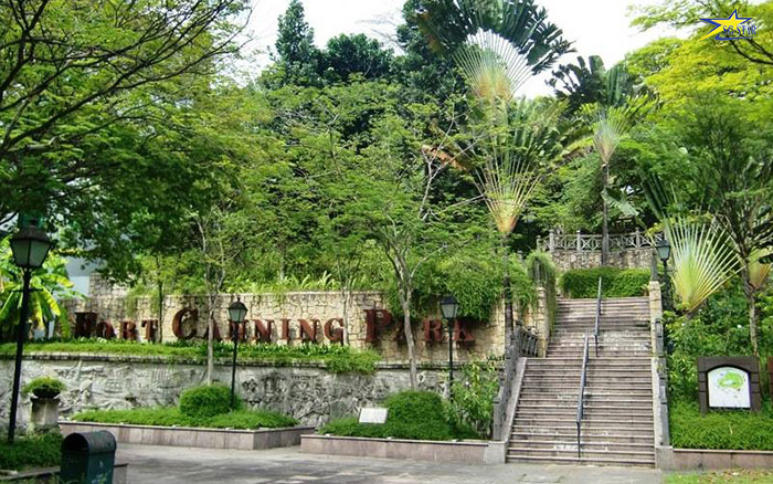 Fort canning hill